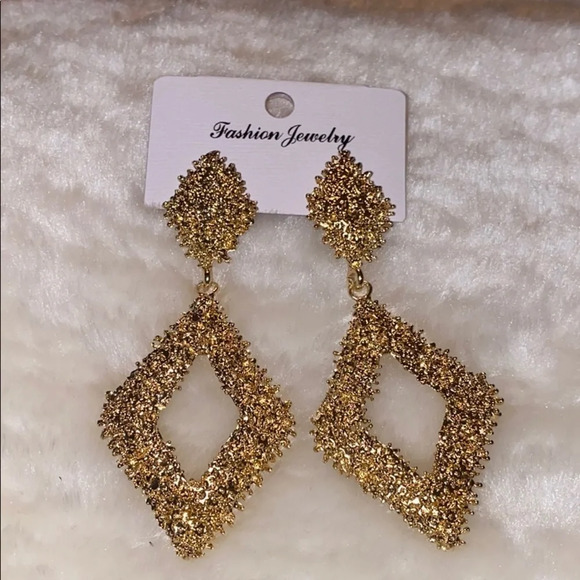 Gold plated  Luxury fashion drop earrings - Picture 5 of 8